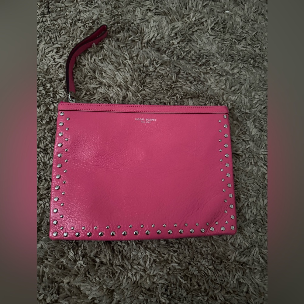 Henri Bendel Dakota Pouch Patent Leather Wristlet